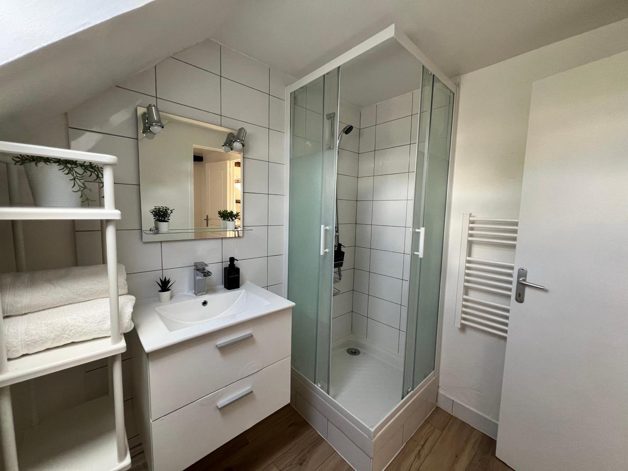 Apartamento Appart Asterix Cdg Parc Expo Paris Chantilly Plailly Exterior foto